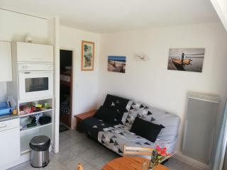 Appartement T2 cabine, capacité 4 personnes, à 600 m de la plage et à 300 m du Golf - Moliets-et-Maa - 2