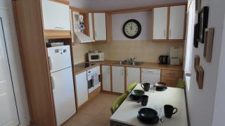 Phoebes Place At Kalamaki Court, 2 Bedroom Villa With A Shared Pool - 1