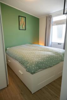 iwalani Beach Bungalow - large Private Garden - close to City Center & Beach - 8