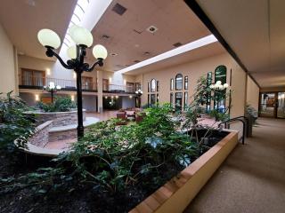 Ramkota Hotel Pierre - 5