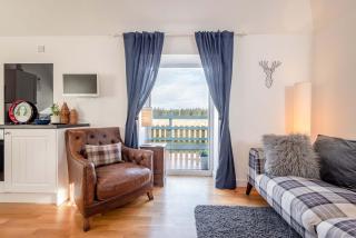 Redlands Country Lodge Apartments with Hot Tubs - 7