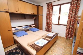 Triple Room Povljana 6476b - 3