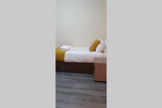 Homely Experience for Contractors,Grays - 2