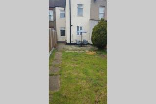 Homely Experience for Contractors,Grays - 1