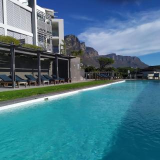 Camps Bay studio apartment - The Crystal - 9