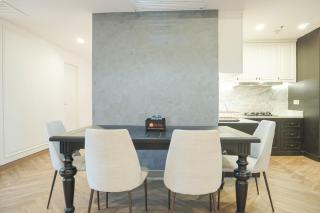 Luxurious 2BR Apartment at Casa Grande Residence By Travelio - 7