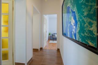 Amphitheater Apartment - 3