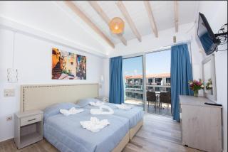 Angela Beach Hotel & Apts - Roda - 4