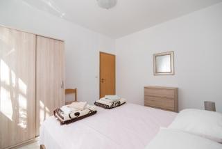 Apartments Pinija - Supetar - 2