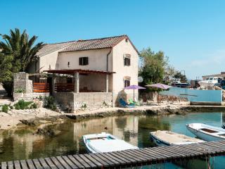 Holiday Home Delfar by Interhome - Nerezine - 0