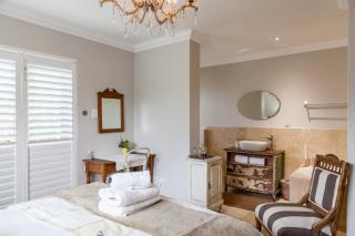 Nerf-af ROOMS and Cottage at Onrus , Hermanus - Hermanus - 4