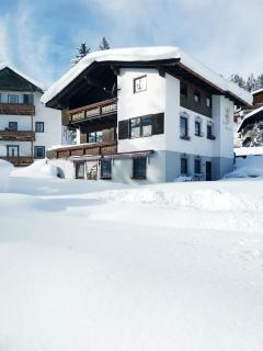 Family Friendly Chalet - Central with Beautiful Mountain Views - Seefeld in Tirol - 3