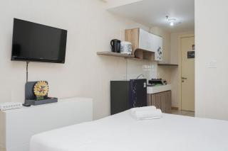 Lovely Studio Apartment M-Town Residence near Summarecon Mall By Travelio - 5