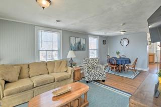 Downtown Canandaigua Apt: 1 Mi to Lake & Pier! - 7