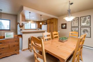 Ridge - 2682 - Elkhorn Village - 8