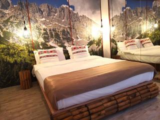 Traditional Boutique - Braşov - 9