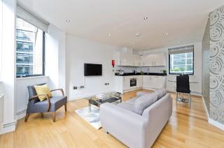 Red Lion Court by City2Stay - London - 7