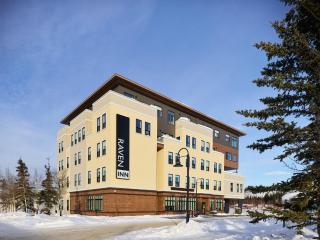 Raven Inn Whitehorse - Whitehorse - 0