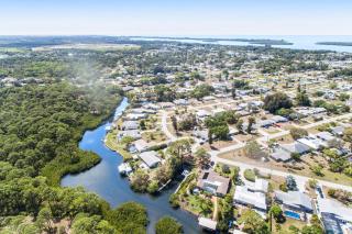 Mangrove View on Oyster Creek - 1