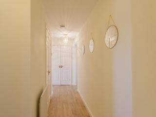 Pleasance Apartment - 6
