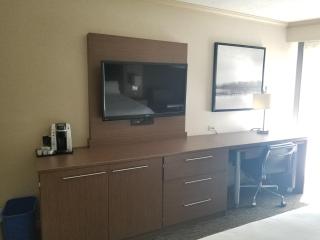 Holiday Inn Express Edmonton Downtown by IHG - 1
