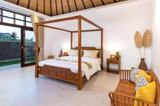 Villa Besakih 5BR, 5 mins to beach - Canggu - Canggu - 3