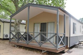 Ball Park Caravan Park - Corowa - 9