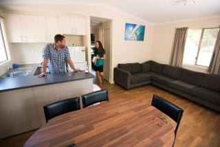 Ball Park Caravan Park - Corowa - 0