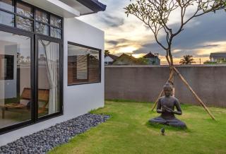 Villa Sakayana 4BR Canggu - Canggu - 7