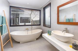 Villa Sakayana 4BR Canggu - 5