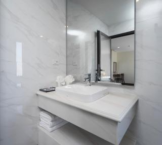 Boston Halong Hotel - 6