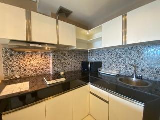 Deluxe & Well Appointed 2BR at El Royale Apartment By Travelio - Bandung - 6