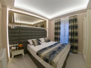 Crowned Hotel - Istanbul - 1