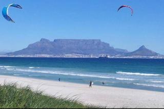 Waters Breakaway - Bloubergstrand - 0