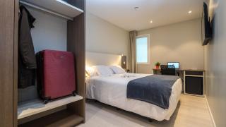 Hotel Ciudadela Pamplona - Pamplona - 8