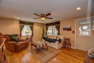 1 Mi to Dtwn Prescott Quiet Cabin in the Pines! - 8