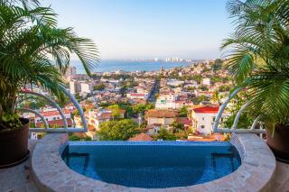 Luxury villa rental, Casa Yvonneka - Puerto Vallarta - 6