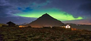 Lava House on the Ocean - 0