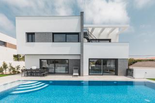 Chill House - 0