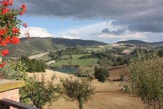Agriturismo La Corte Sul Lago - Cingoli - 2