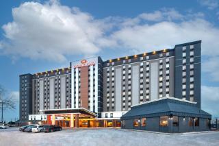 Crowne Plaza Toronto Airport by IHG - Toronto - 2