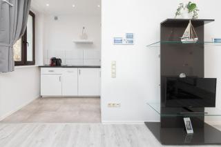 Apartments Riviera Świętojańska by Noclegi Renters - 6