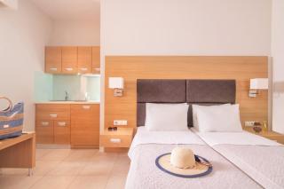 Pleasure Beach Hotel - Malia - 9