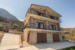 Apartments and Winery Djukovic - Virpazar - 3