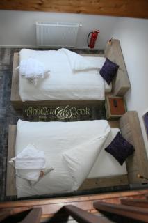 B&B AntiQua & Qook - 9