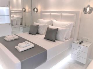 Amaryllis Luxury Rooms - Platamonas - 4