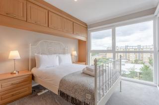 Bright Modern One-Bed with Stunning View of Thames - Londra - 8