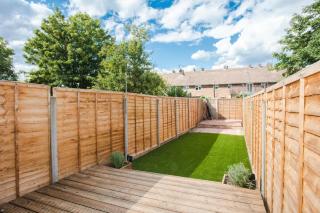 Stylish & Modern 3 Bed Flat in NW London with Garden - London - 9