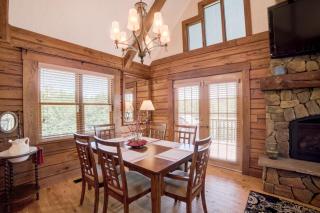 Equestrian Log Cabin Pet Friendly - Tryon - 6