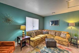 Vintage Las Vegas Oasis Less Than 3 Mi to the Strip! - Las Vegas - 6